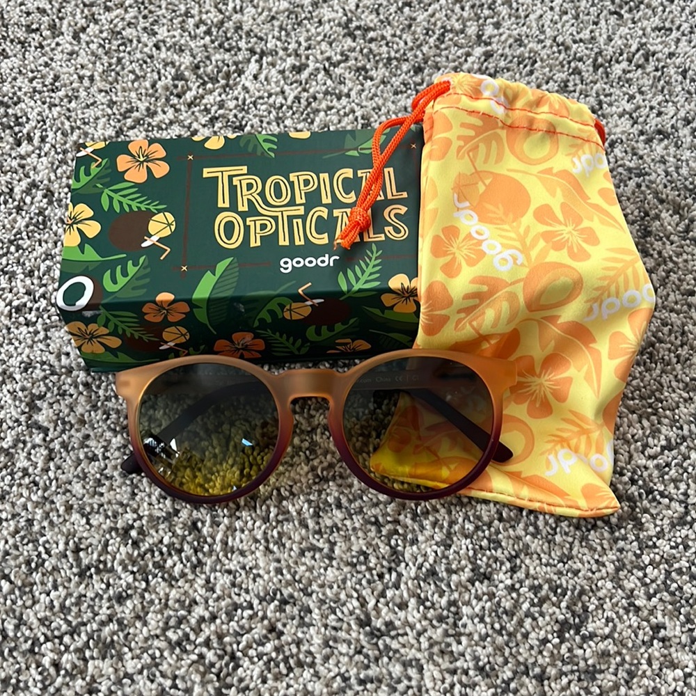 Goodr Circle G’s Mai Tai Me Up Daddy NWT